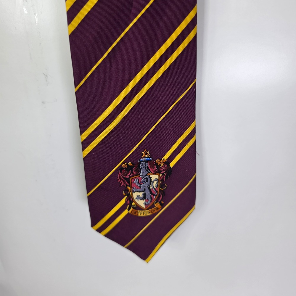 Harry Potter Gryffindor Tie Maroon Gold Stripe Crest Warner Bros Silk Cosplay